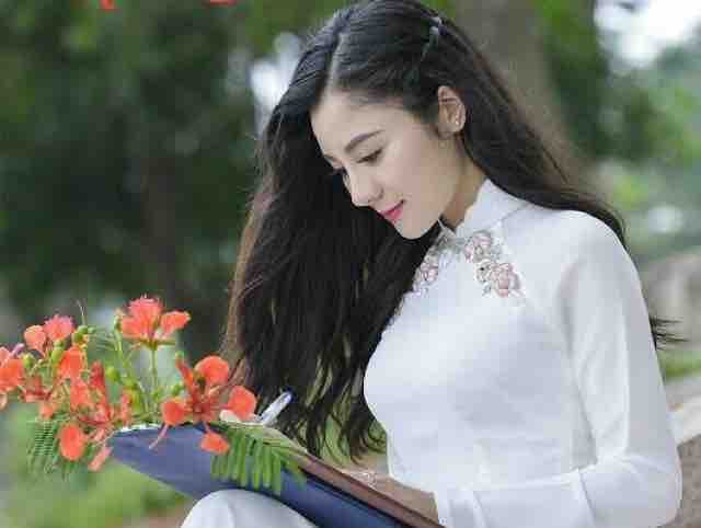 Hạ Buồn .
